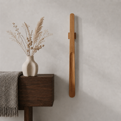 Long-Handle Magnetic Shoehorn